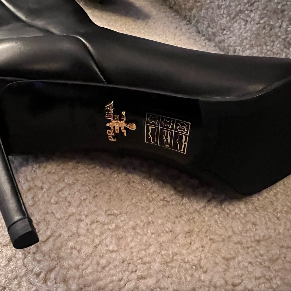 New Prada black leather point toe boots, 36.5 - Picture 6 of 11